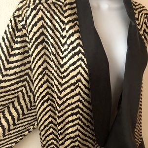 Victoria’s Secret 💯 silk robe